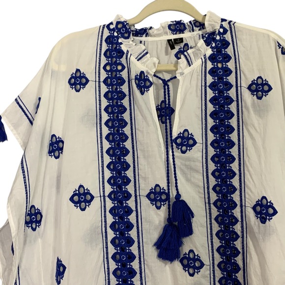 J. Crew white cotton bohemian coverup with‎ blue embroidery and tassels. Size S - Picture 4 of 7